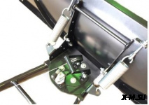 Комплект быстросьемного крепления для отвала LU090158