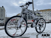 Велосипед на литых дисках стиль Ленд Ровер 6 лучей белый